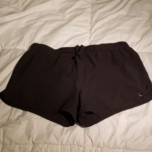 Nike - Shorts